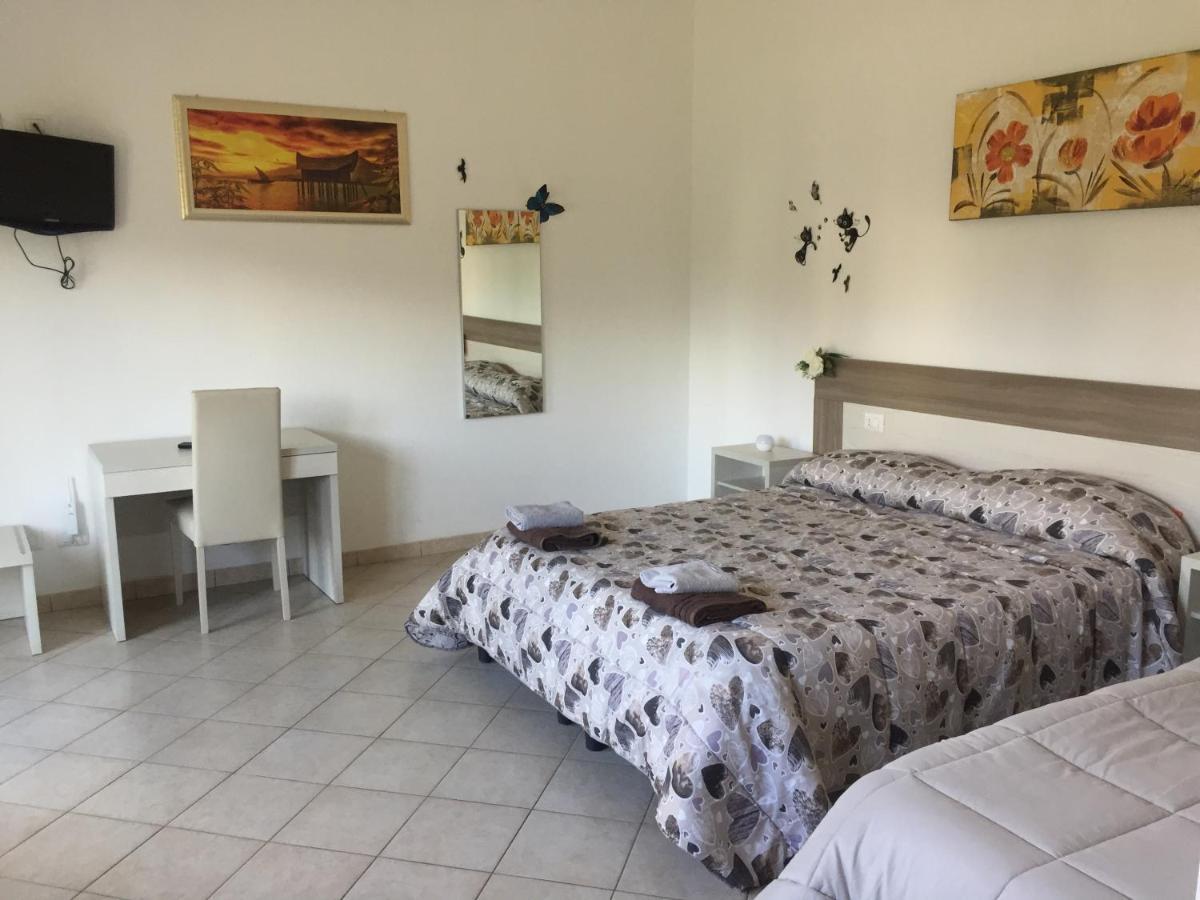 La Maison Di Zia Annina Olbia Exteriör bild
