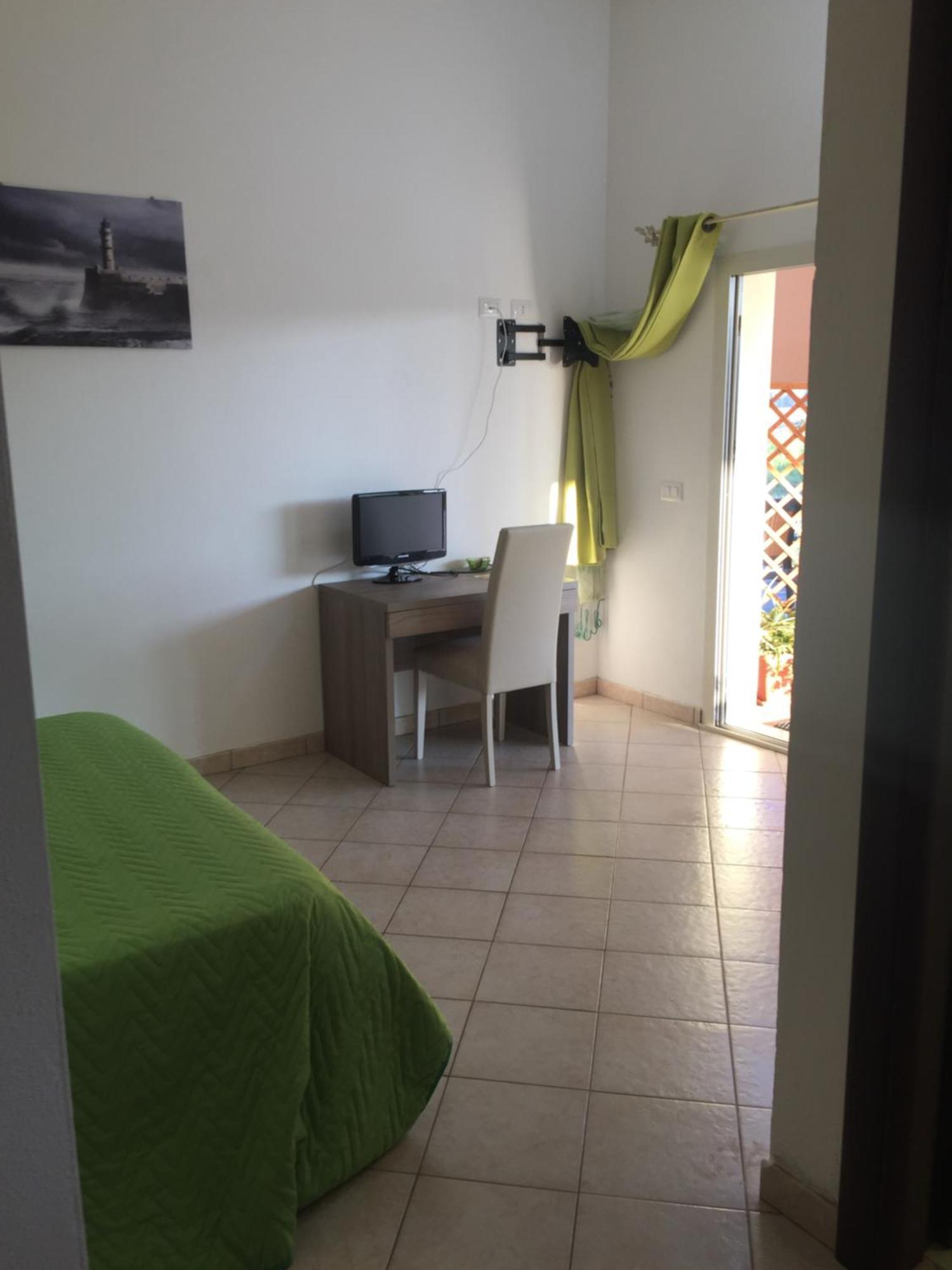 La Maison Di Zia Annina Olbia Exteriör bild