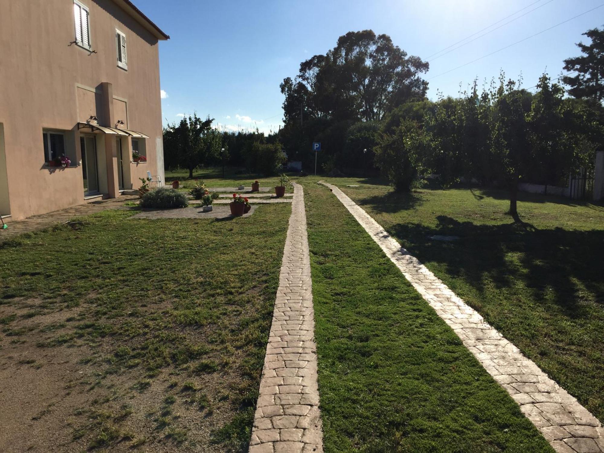 La Maison Di Zia Annina Olbia Exteriör bild
