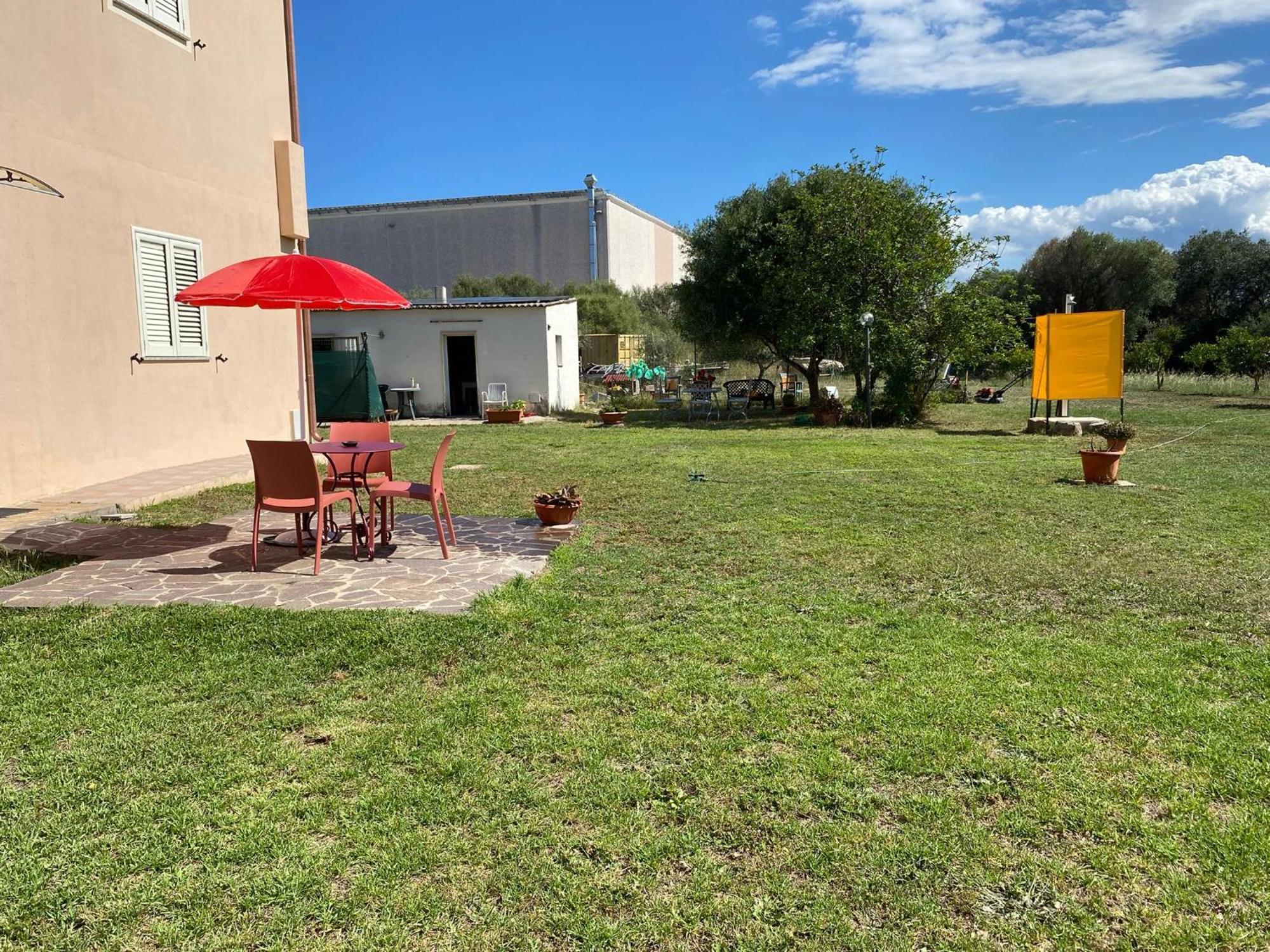 La Maison Di Zia Annina Olbia Exteriör bild