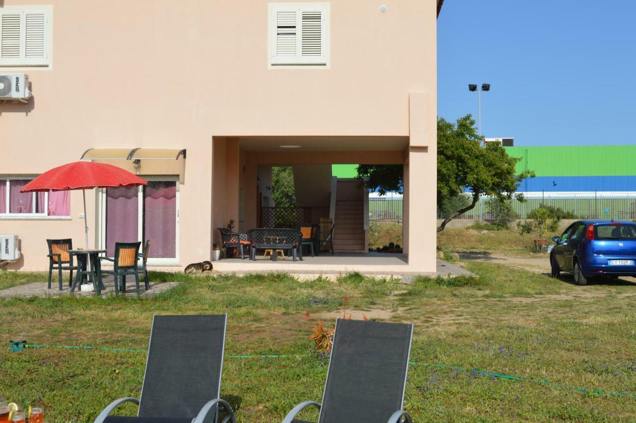 La Maison Di Zia Annina Olbia Exteriör bild